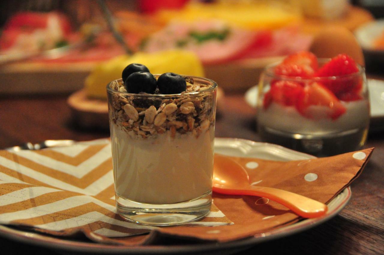 Chillann Bed & Breakfast Denderleeuw ภายนอก รูปภาพ